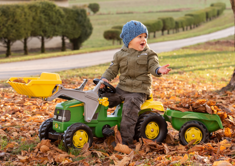 rolly_toys_traptractor_rollykid_john_deere_junior_groen_2_176099_20231006094549.jpg